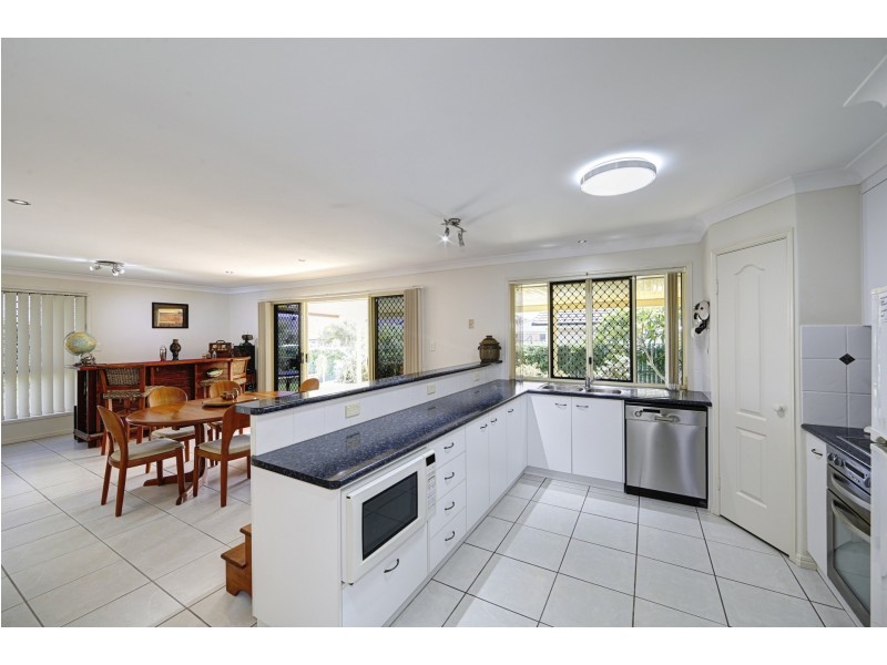 12 Jesse Court, Bargara QLD 4670