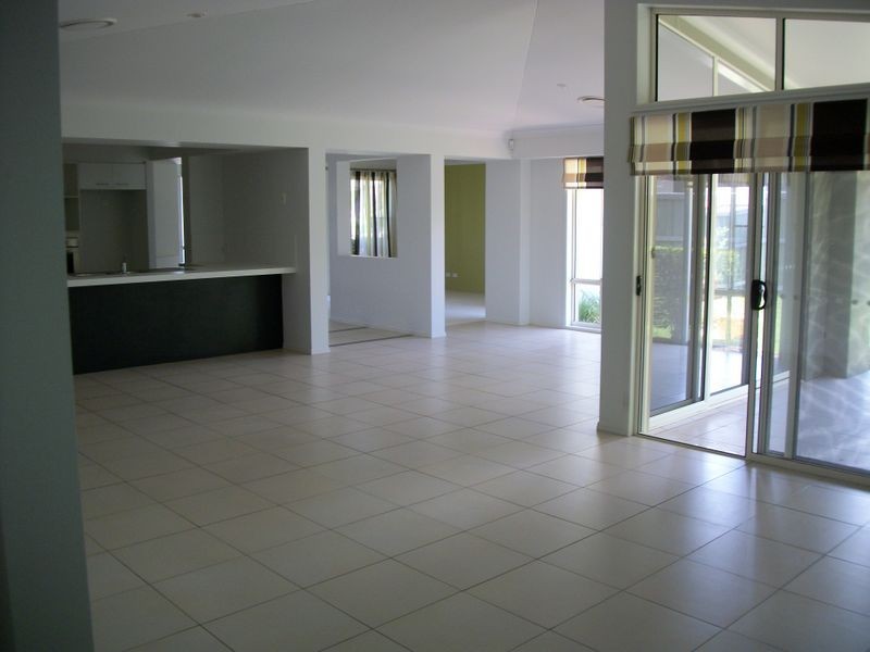 17 Breeze Drive, Bargara QLD 4670