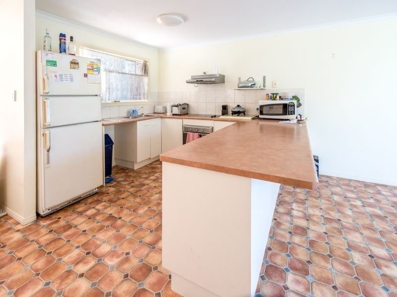 42 Egret Lane, Moore Park Beach QLD 4670