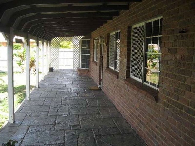 15 Camilleri Court, Elliott Heads QLD 4670