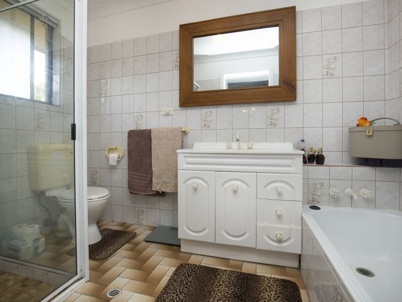 1296 Gin Gin Road, Sharon QLD 4670