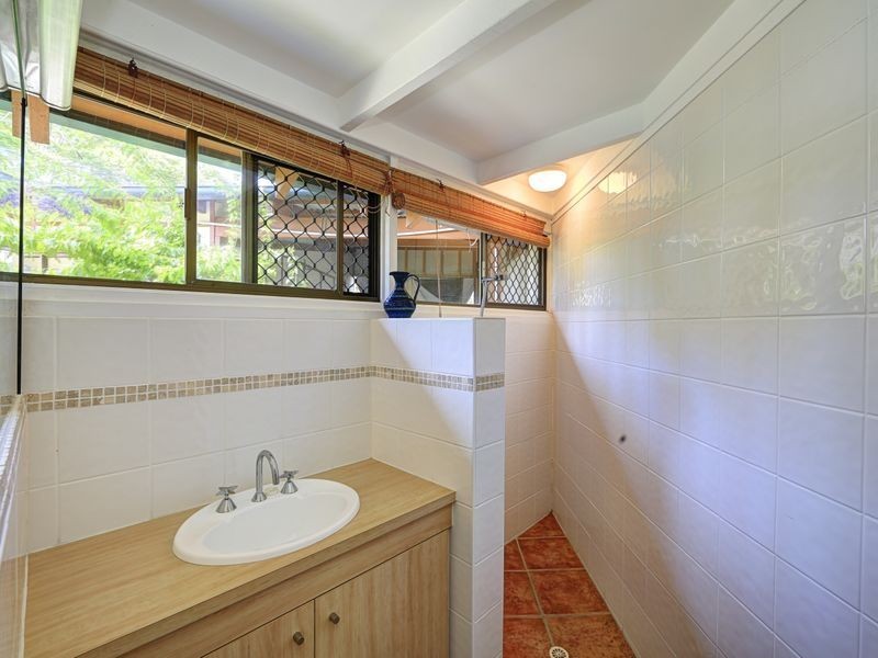 10 Durdins Road, Bargara QLD 4670