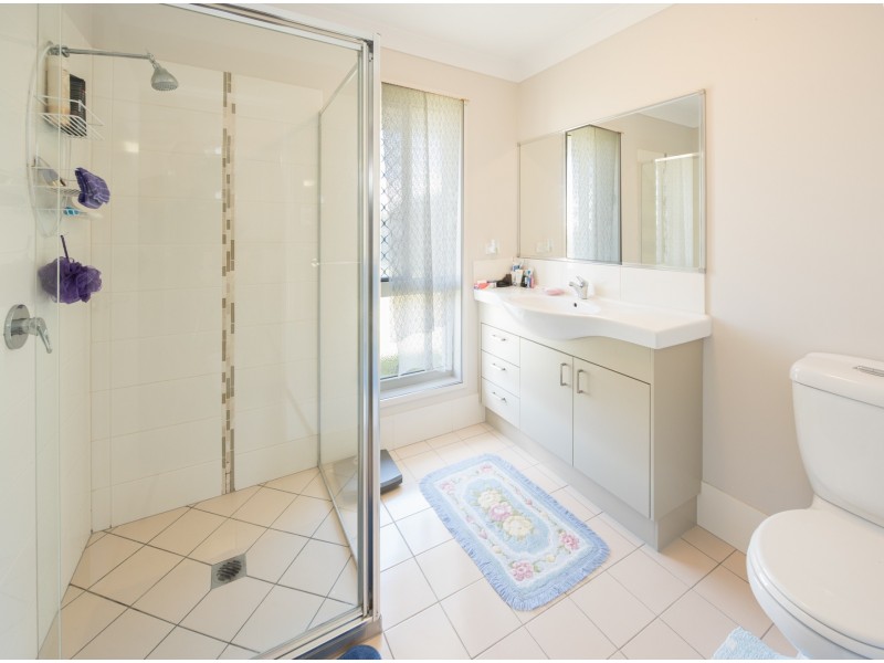 17 Firefly Street, Bargara QLD 4670