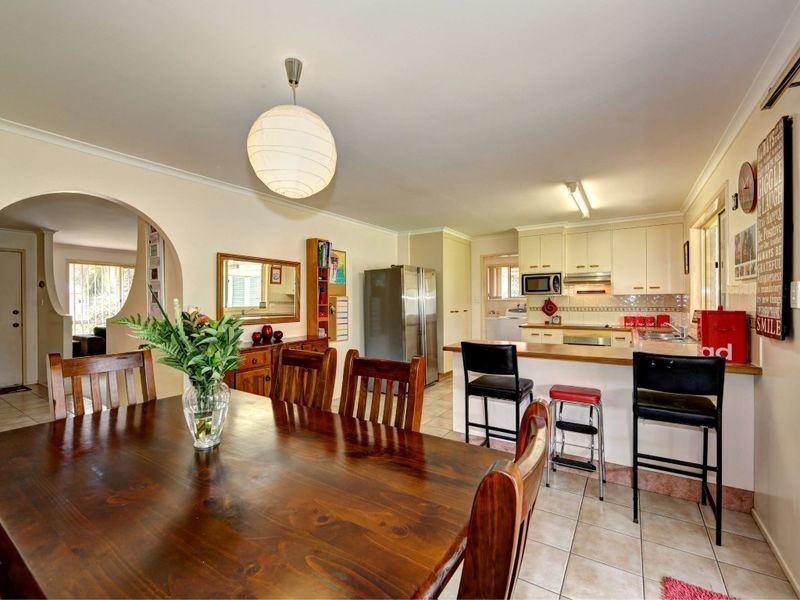 4 Carswell Court, Kepnock QLD 4670