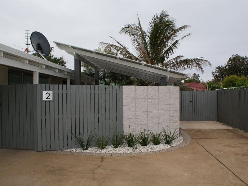 2/34 Sandhill Street, Bargara QLD 4670