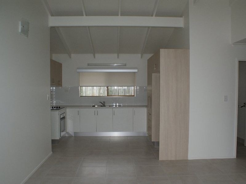2/34 Sandhill Street, Bargara QLD 4670