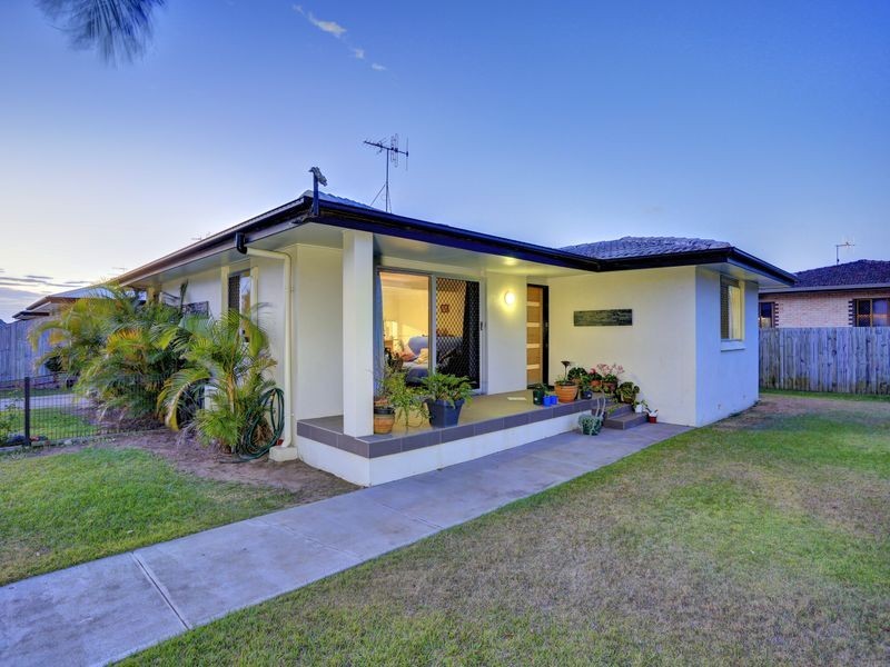 3/2 King Street, Bundaberg North QLD 4670