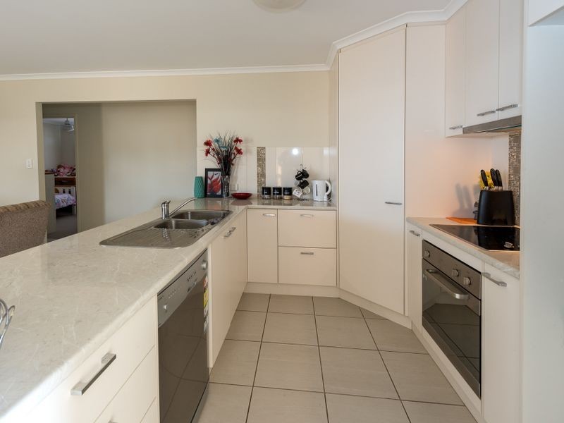 8 Avalon Street, Burnett Heads QLD 4670