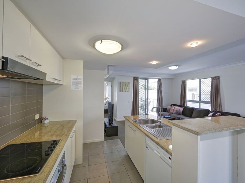 108/23 Esplanade, Bargara QLD 4670