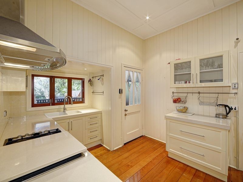 117 Woondooma Street, Bundaberg West QLD 4670