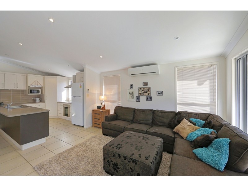 18 Orchid Drive, Moore Park Beach QLD 4670