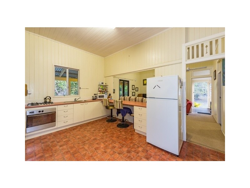 31 Weir Road, South Kolan QLD 4670