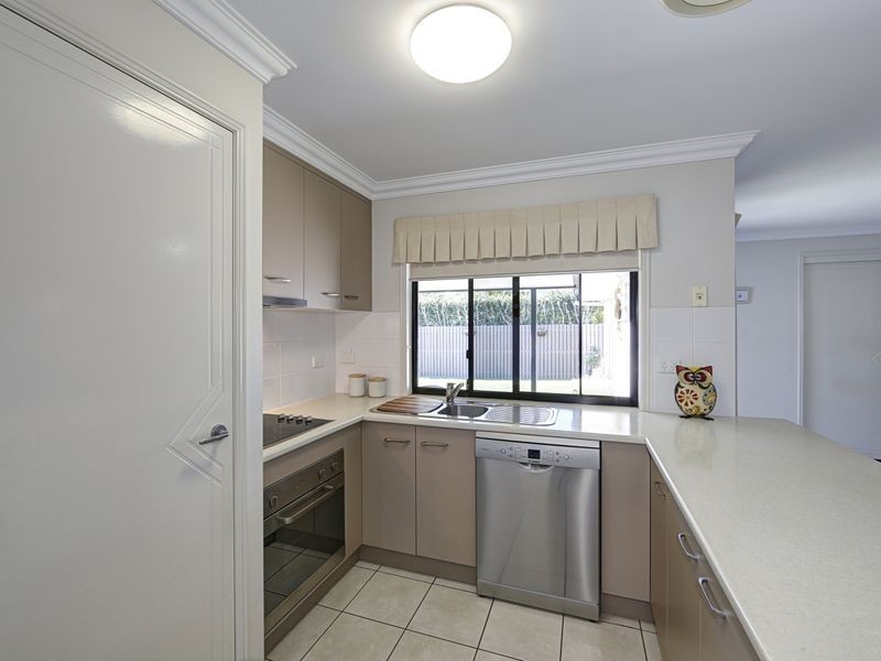 21a Alice Street, Walkervale QLD 4670