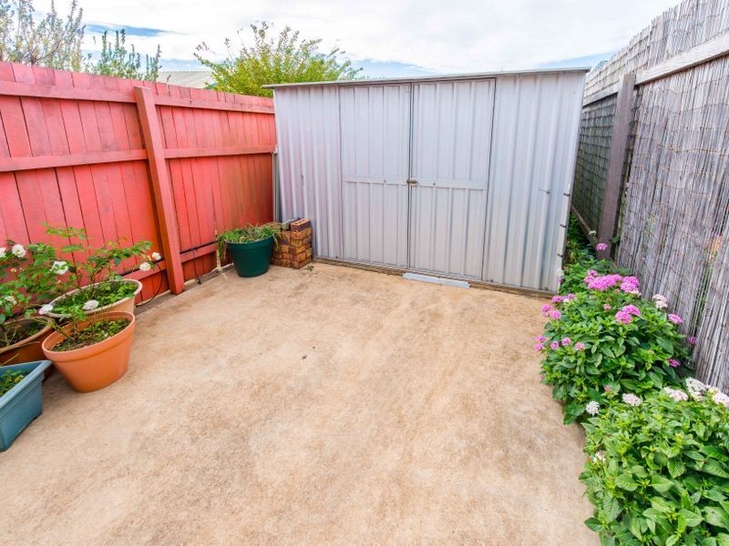 1 Cartwright Court, Kalkie QLD 4670