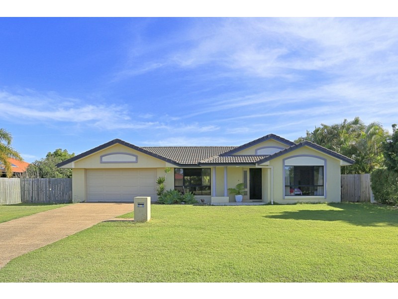 11 Elkington Avenue, Bargara QLD 4670