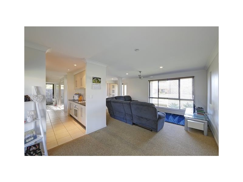 11 Elkington Avenue, Bargara QLD 4670