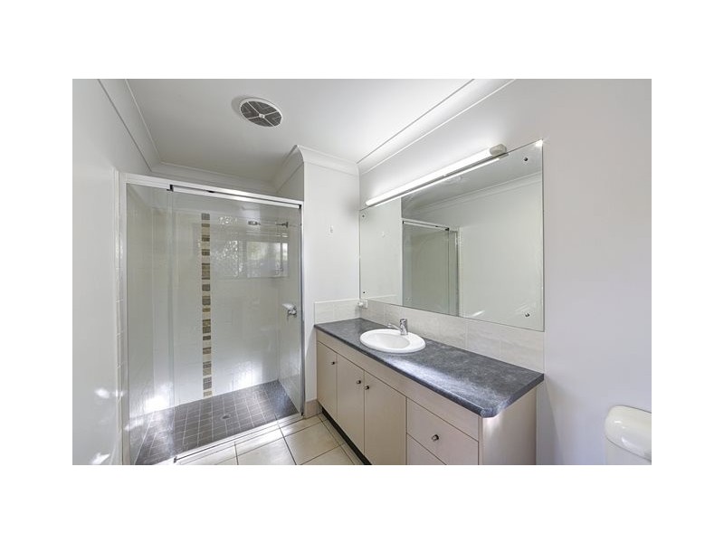 11 Elkington Avenue, Bargara QLD 4670