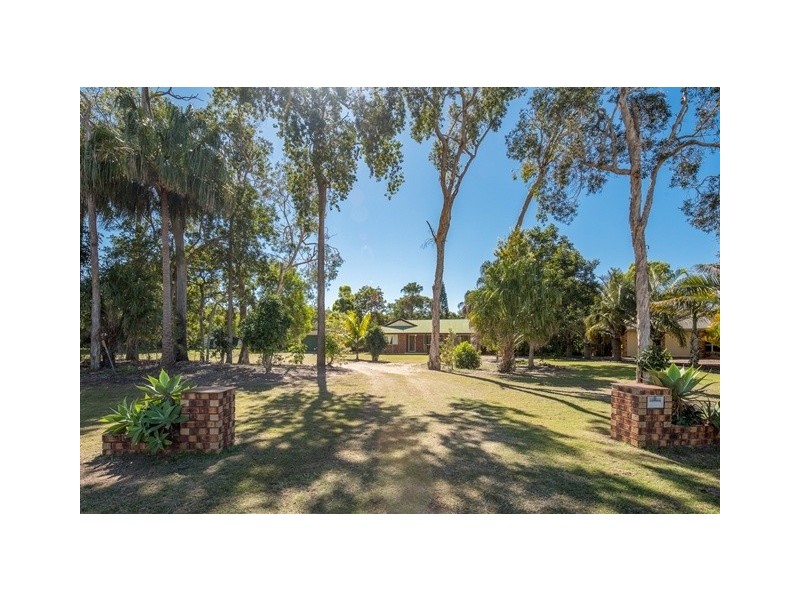 5 Elfin Court, Moore Park Beach QLD 4670
