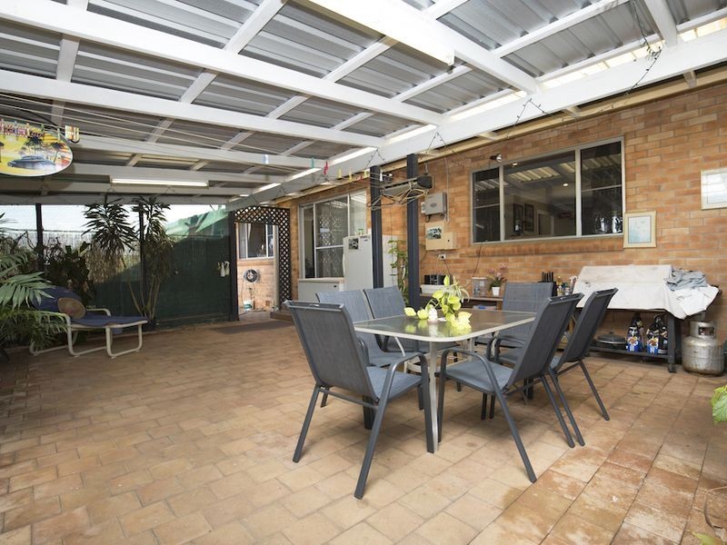 6 Pizzey Street, Kepnock QLD 4670