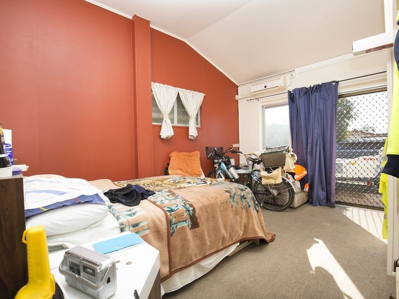 6 Pizzey Street, Kepnock QLD 4670