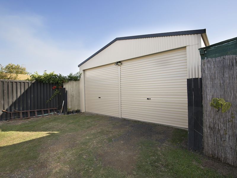 6 Pizzey Street, Kepnock QLD 4670