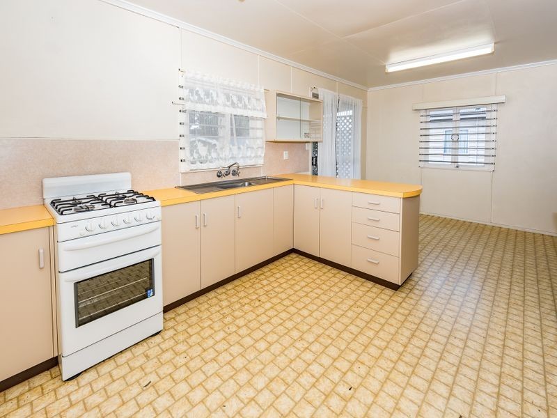 86 Sims Road, Walkervale QLD 4670
