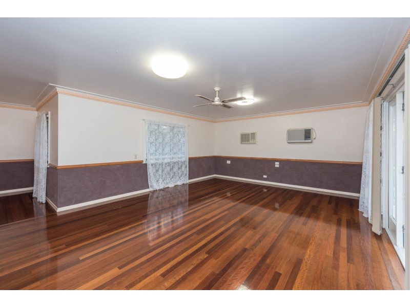 12 Lloyd Street, Walkervale QLD 4670