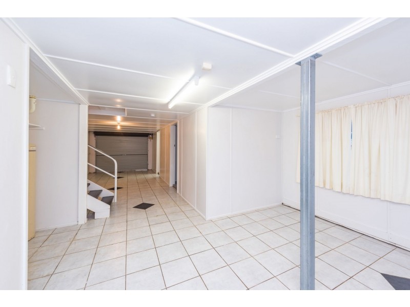 12 Lloyd Street, Walkervale QLD 4670