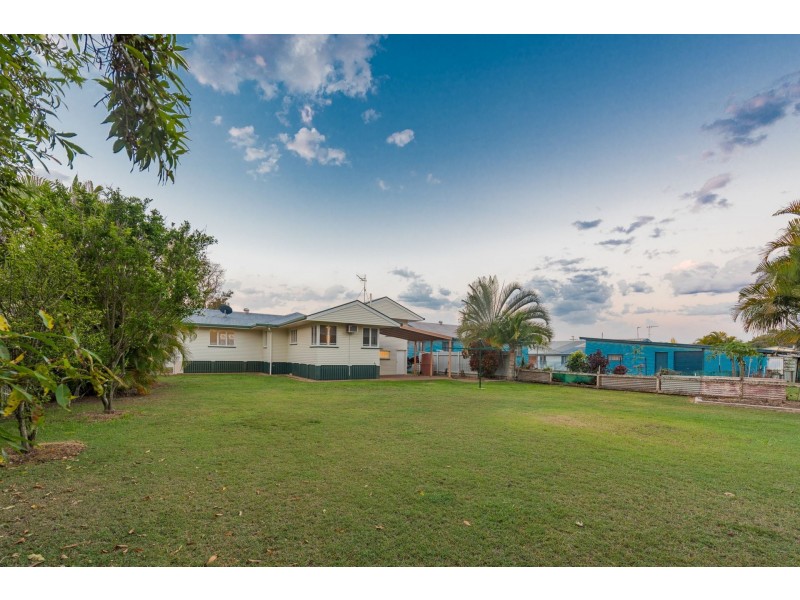 12 Lloyd Street, Walkervale QLD 4670