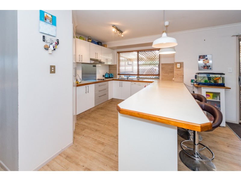 3 Swan Drive, Kalkie QLD 4670