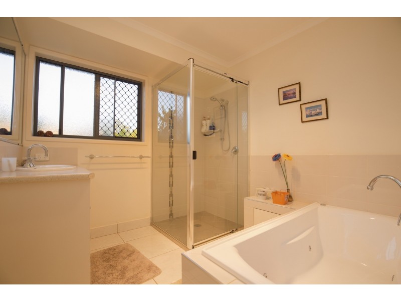 4 Garden View Street, Kalkie QLD 4670