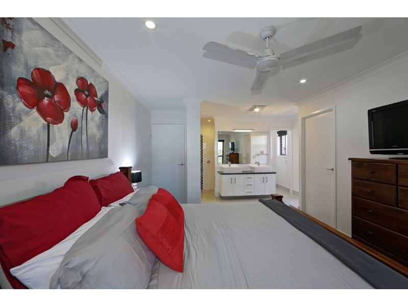 23 Longview Street, Ashfield QLD 4670