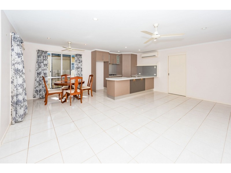 1/6 Theodore Street, Svensson Heights QLD 4670