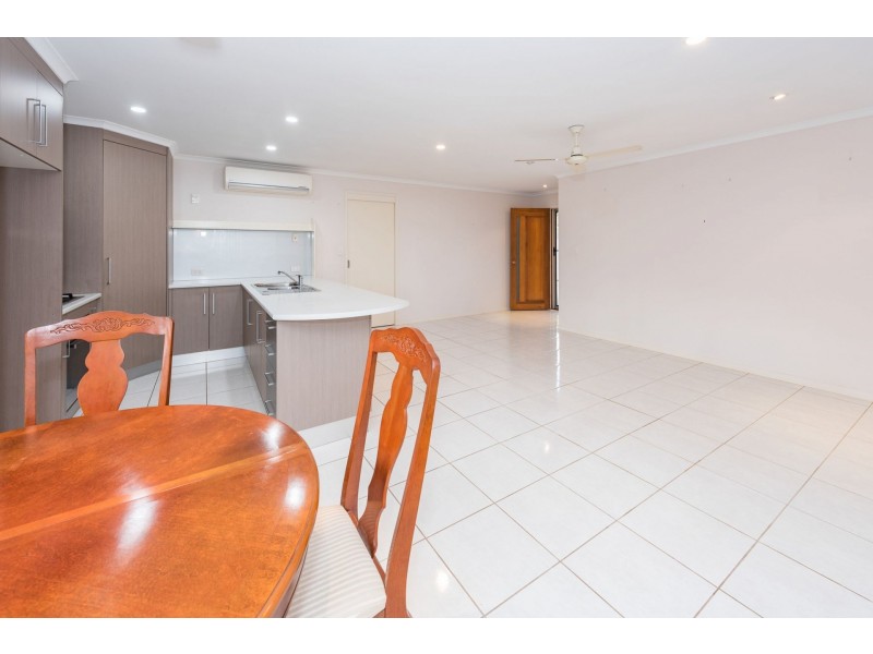 1/6 Theodore Street, Svensson Heights QLD 4670