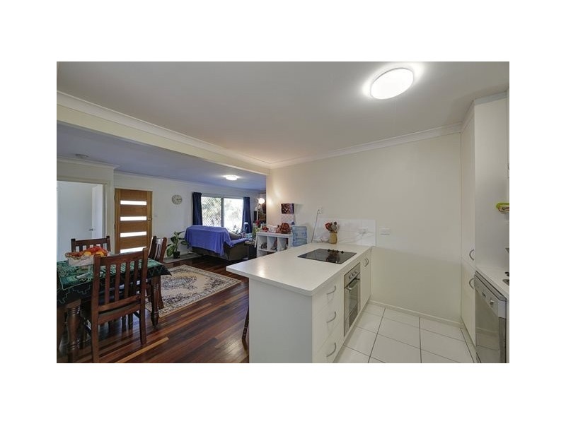 3/2 King Street, Bundaberg North QLD 4670