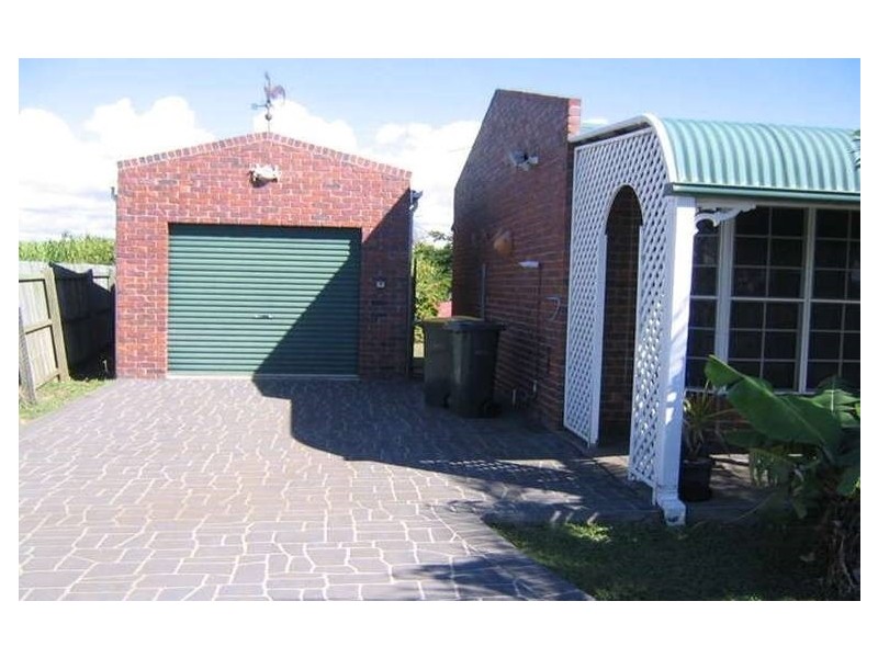 15 Camilleri Court, Elliott Heads QLD 4670