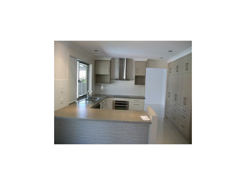 32 Fairway Drive, Bargara QLD 4670