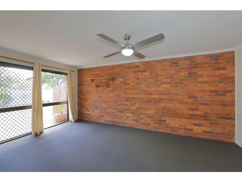 1/18 Branyan Street, Bundaberg West QLD 4670