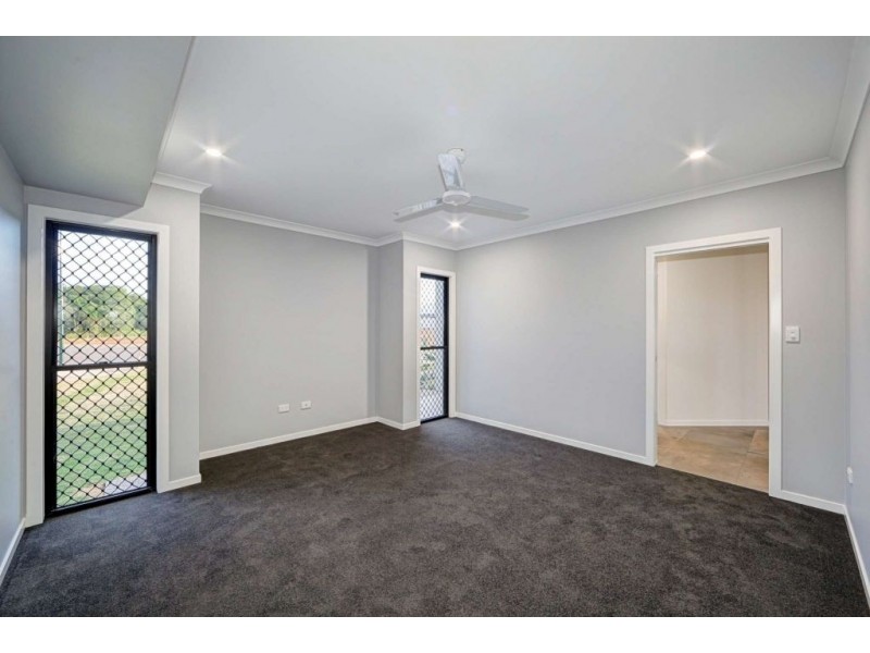 45 Sanctuary Drive, Ashfield QLD 4670