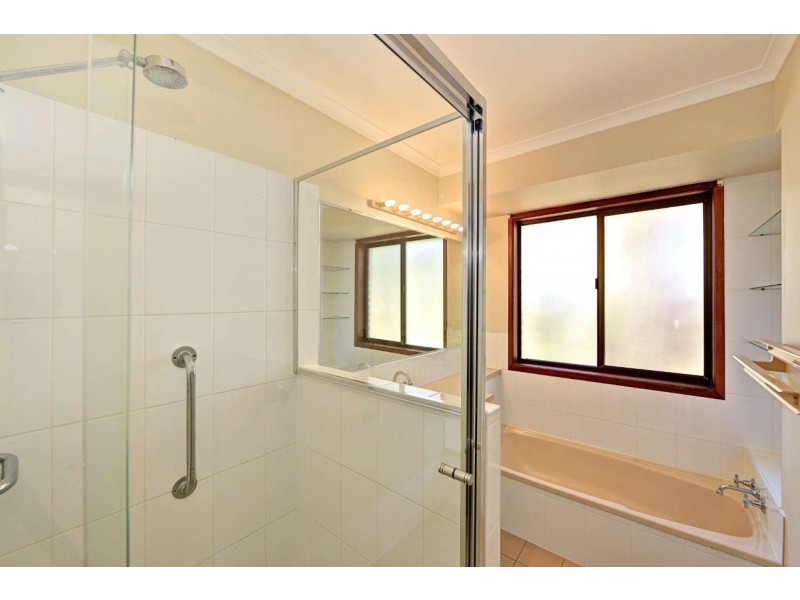 6 Oceanview Street, Bargara QLD 4670