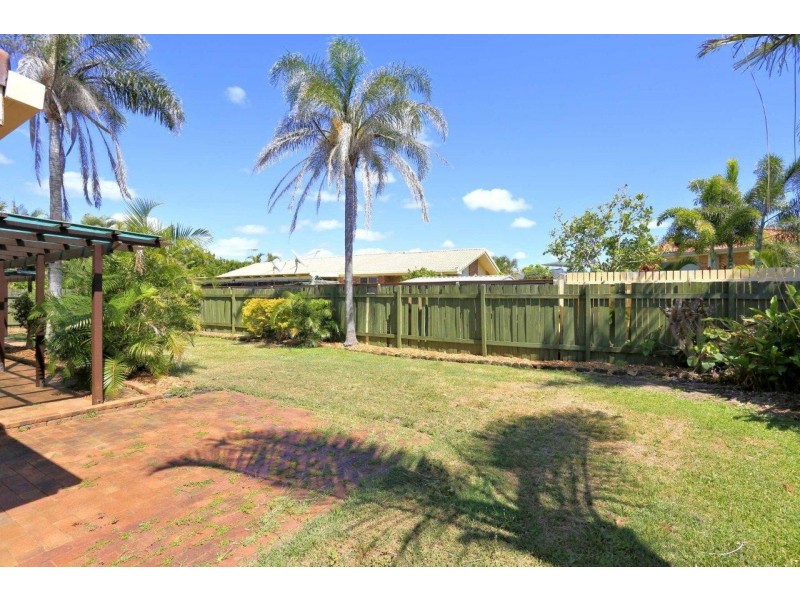 6 Oceanview Street, Bargara QLD 4670