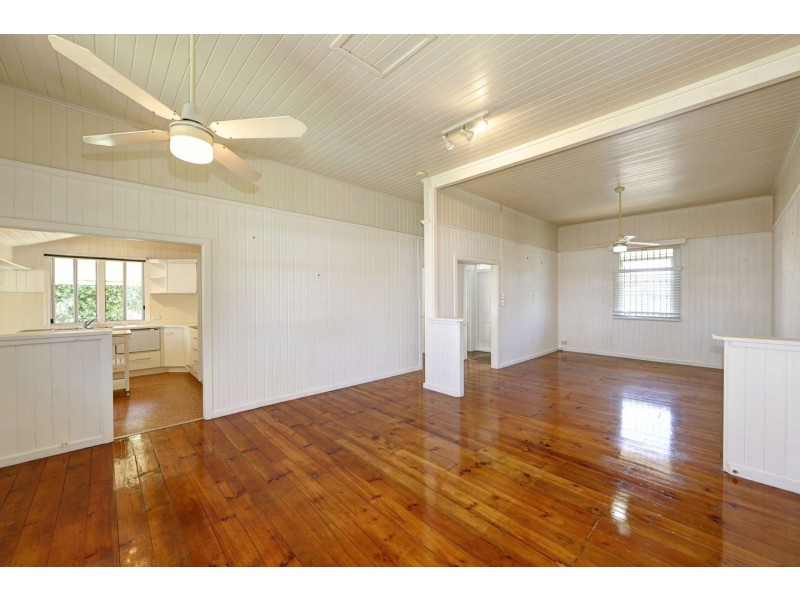 128 Woondooma Street, Bundaberg West QLD 4670