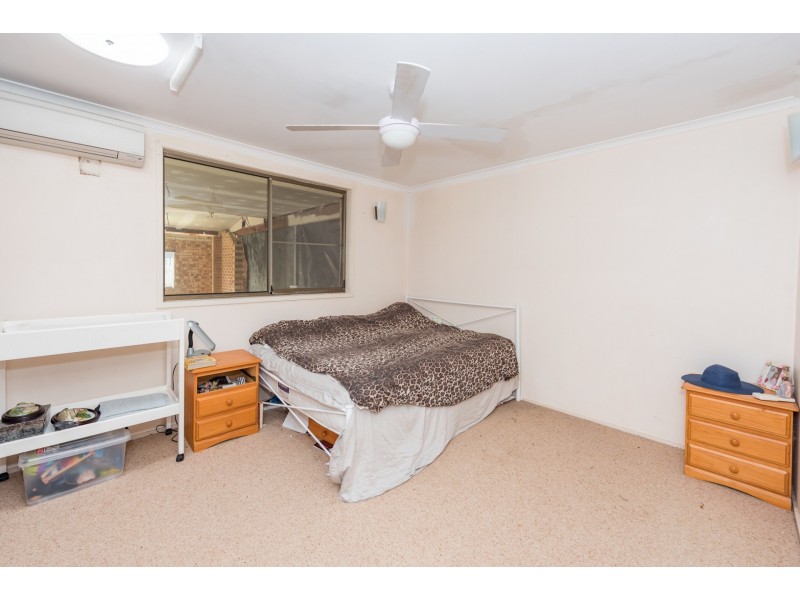 38 Sinclair Street, Avenell Heights QLD 4670