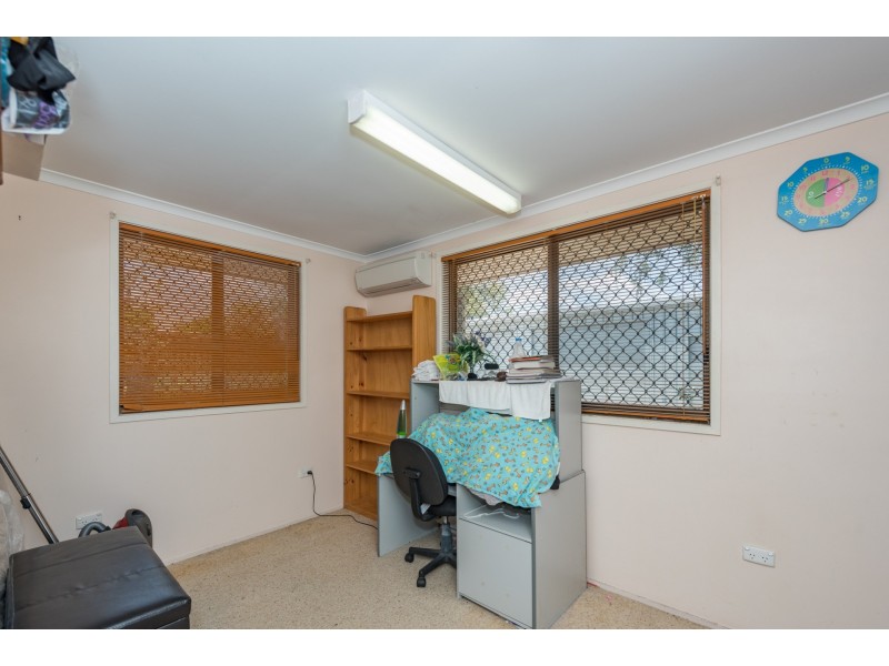 38 Sinclair Street, Avenell Heights QLD 4670