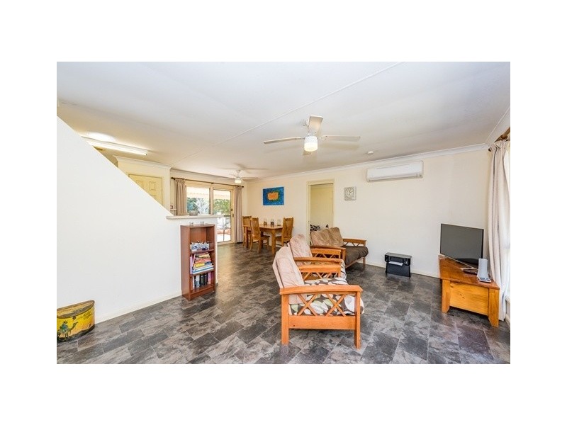 5 Elfin Drive, Moore Park Beach QLD 4670