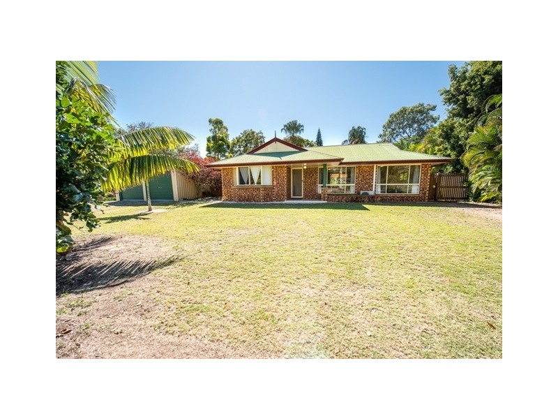 5 Elfin Drive, Moore Park Beach QLD 4670