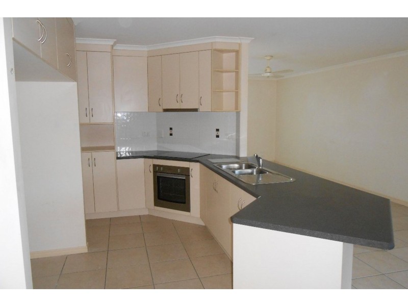 69 Shelley Street, Burnett Heads QLD 4670