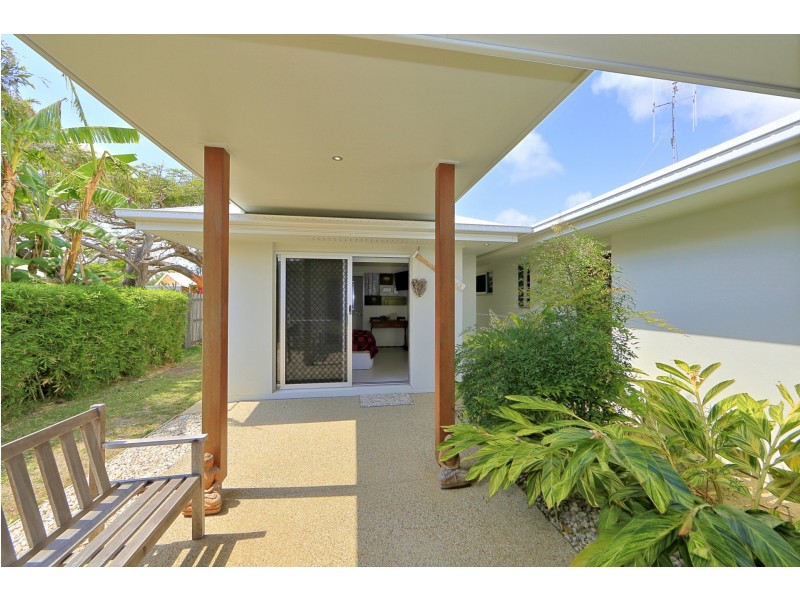 13 Bussey Street, Bargara QLD 4670