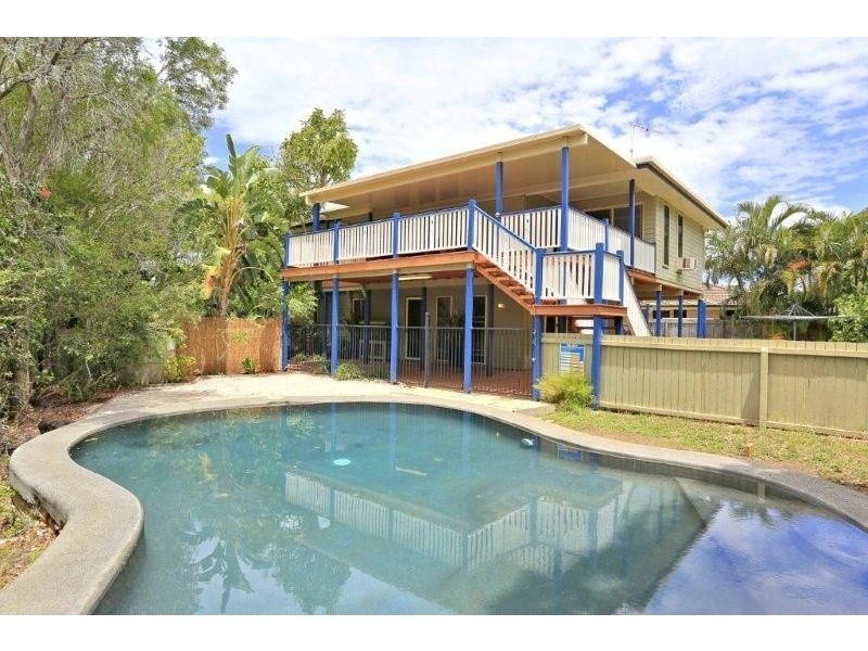 5 Cossart Crescent, Bargara QLD 4670