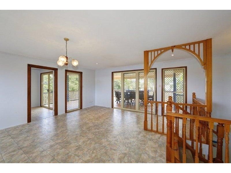 5 Cossart Crescent, Bargara QLD 4670